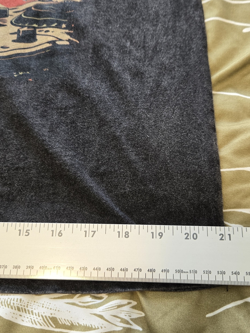 Vintage-Style Black Cat DJ Graphic T- Shirt Comfort Colors,unique Med - Picture 9 of 10